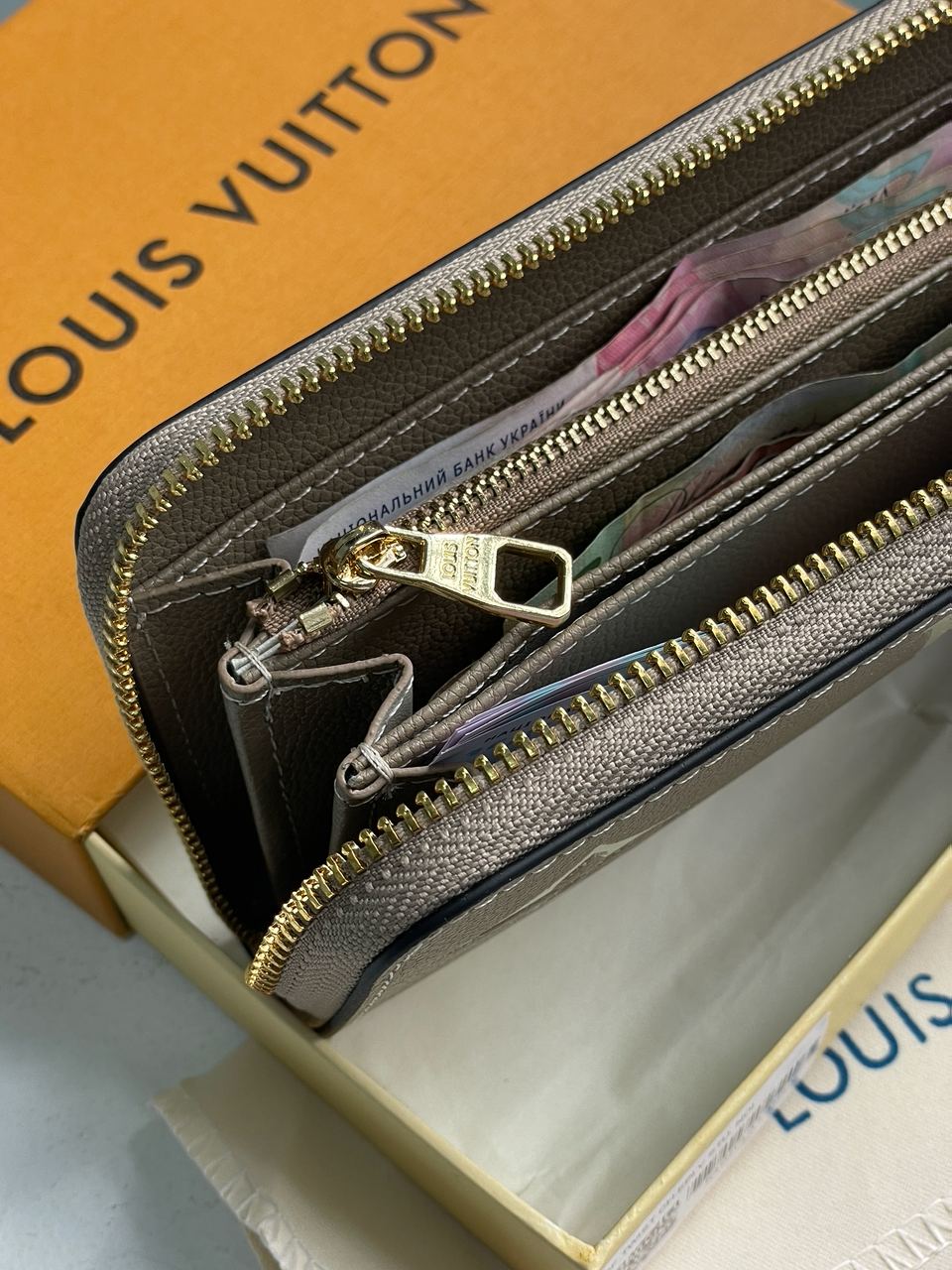 Louis Vuitton Clemence Wallet Bicolor Beige/Cream - 14