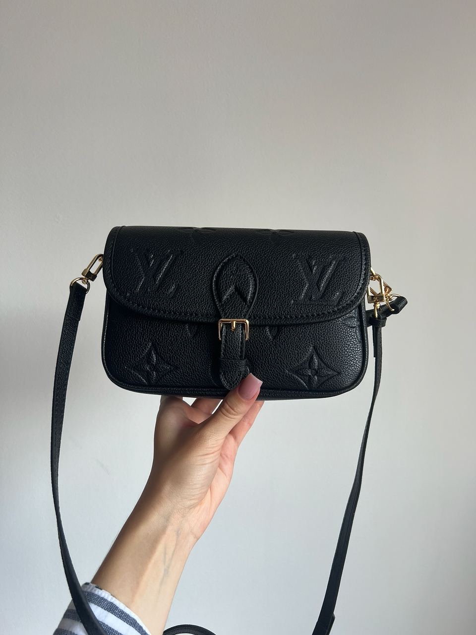 Louis Vuitton Diane Monogram Empreinte Leather Black - 2