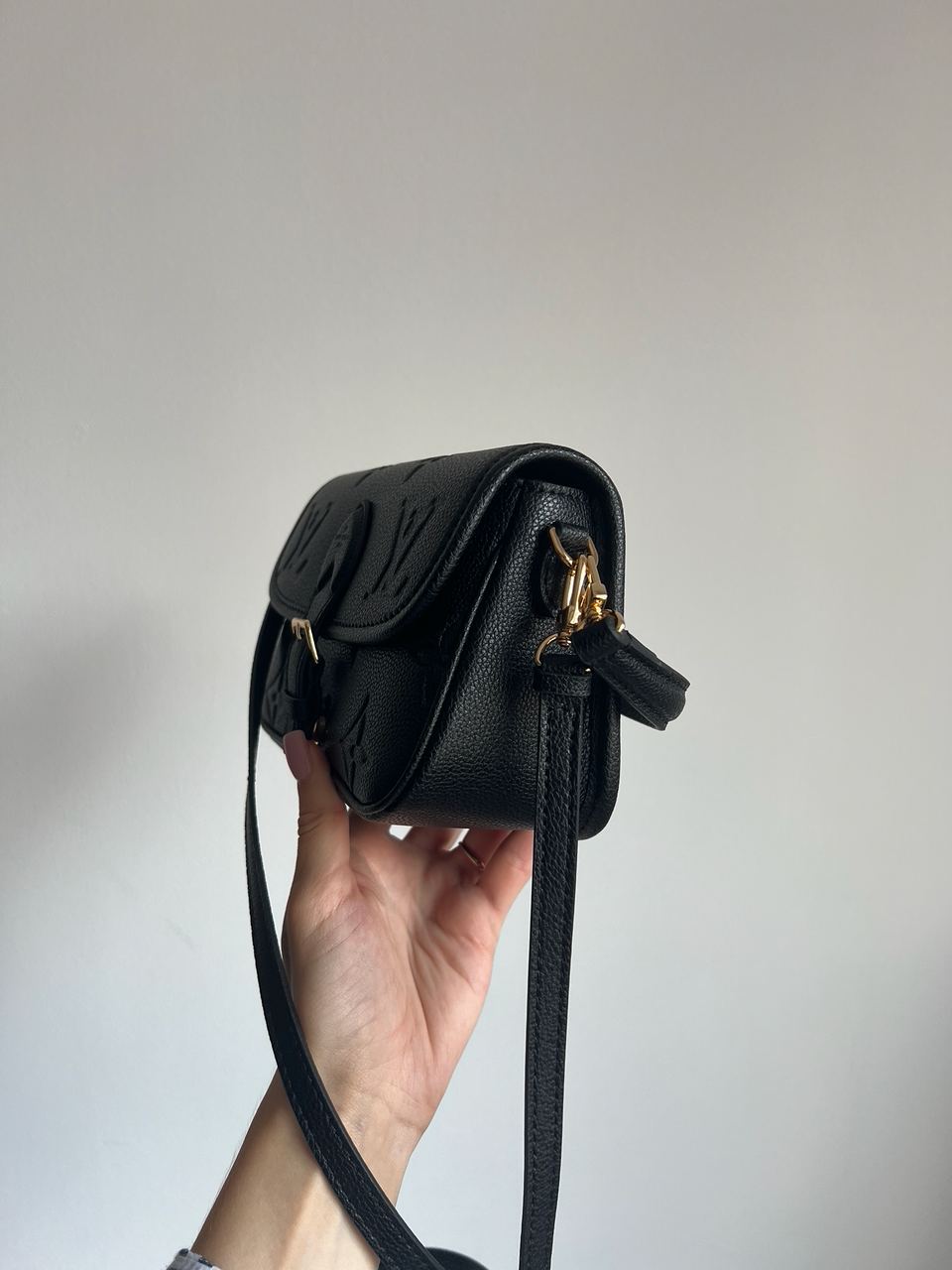 Louis Vuitton Diane Monogram Empreinte Leather Black - 4