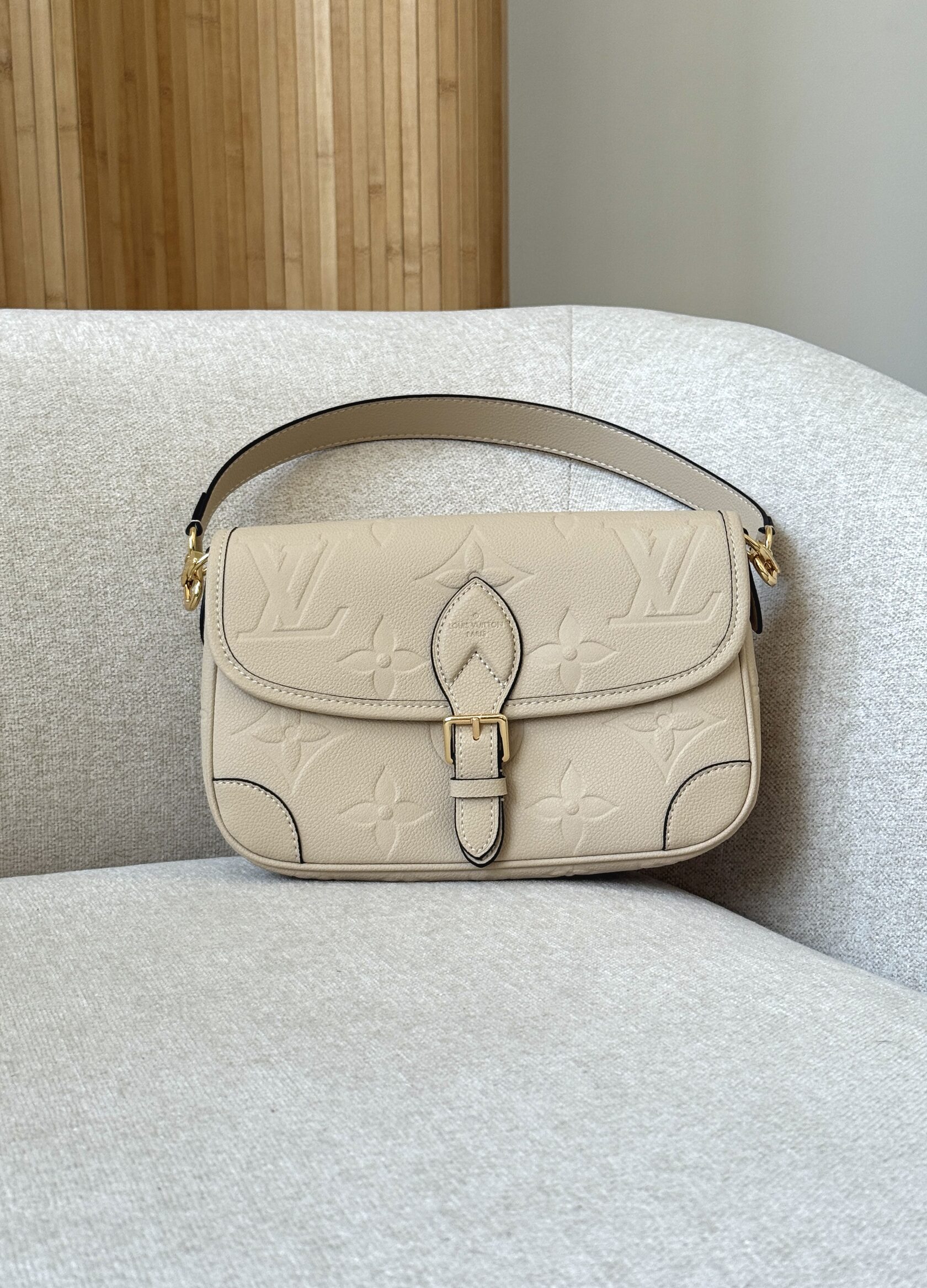 Louis Vuitton Diane Monogram Empreinte Leather Sand - 3