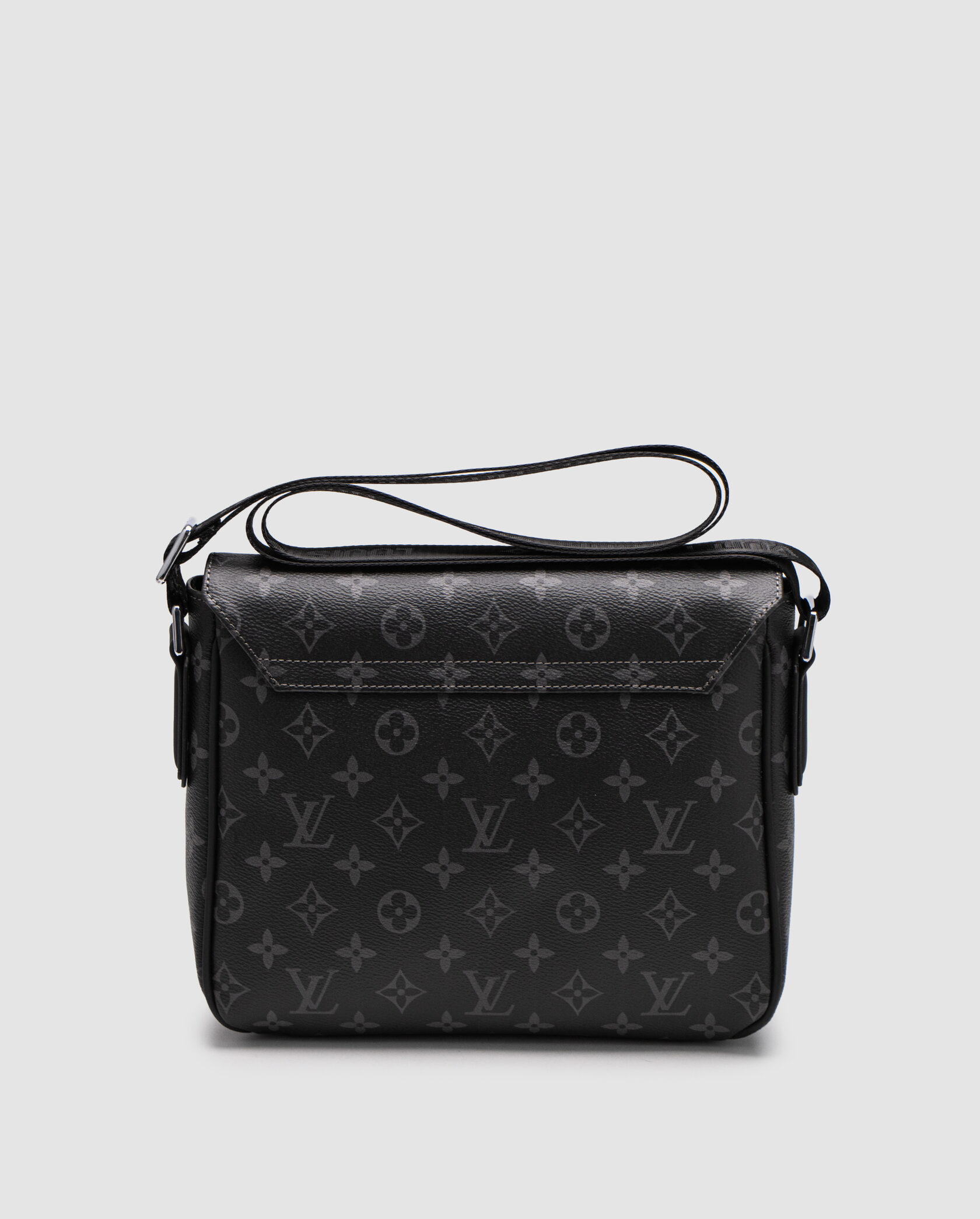 Louis Vuitton District PM Monogram Eclipse Grey - 4