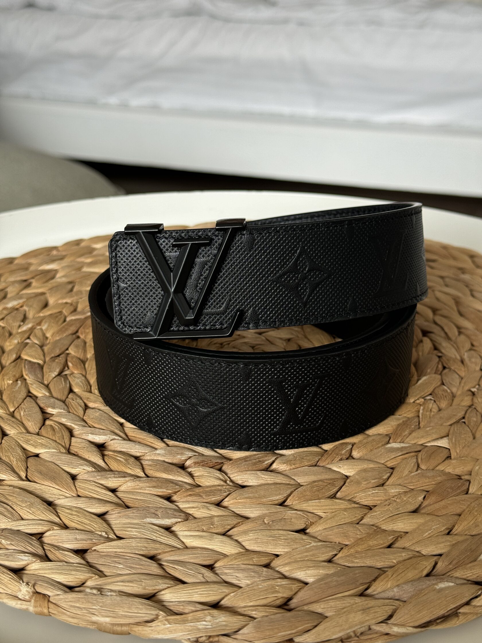 Louis Vuitton Leather Belt 40 mm Embossing Black/Black - 4