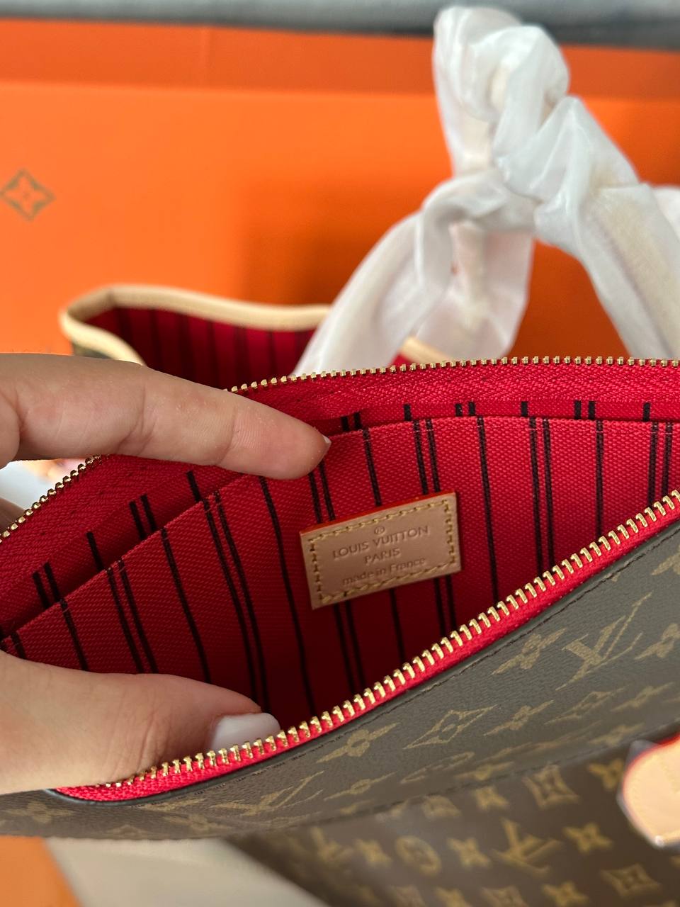 Louis Vuitton Neverfull MM Monogram Canvas - 7