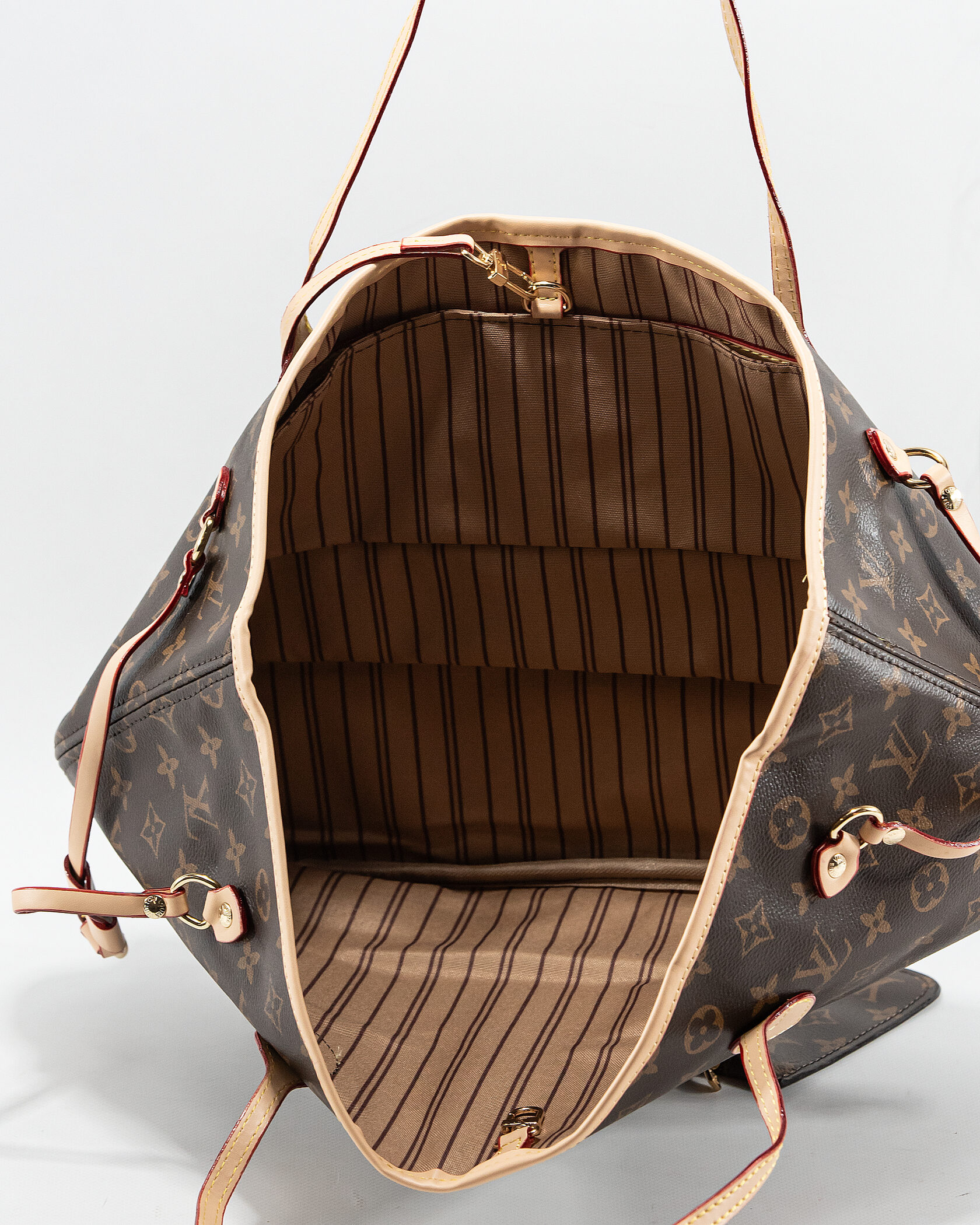 Louis Vuitton Neverfull MM Monogram Canvas - 5