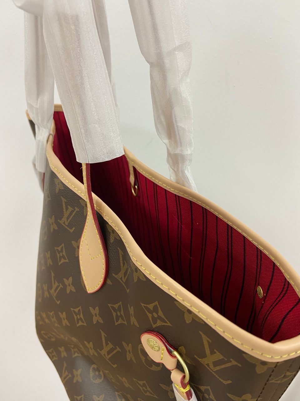 Louis Vuitton Neverfull MM Monogram Canvas - 10