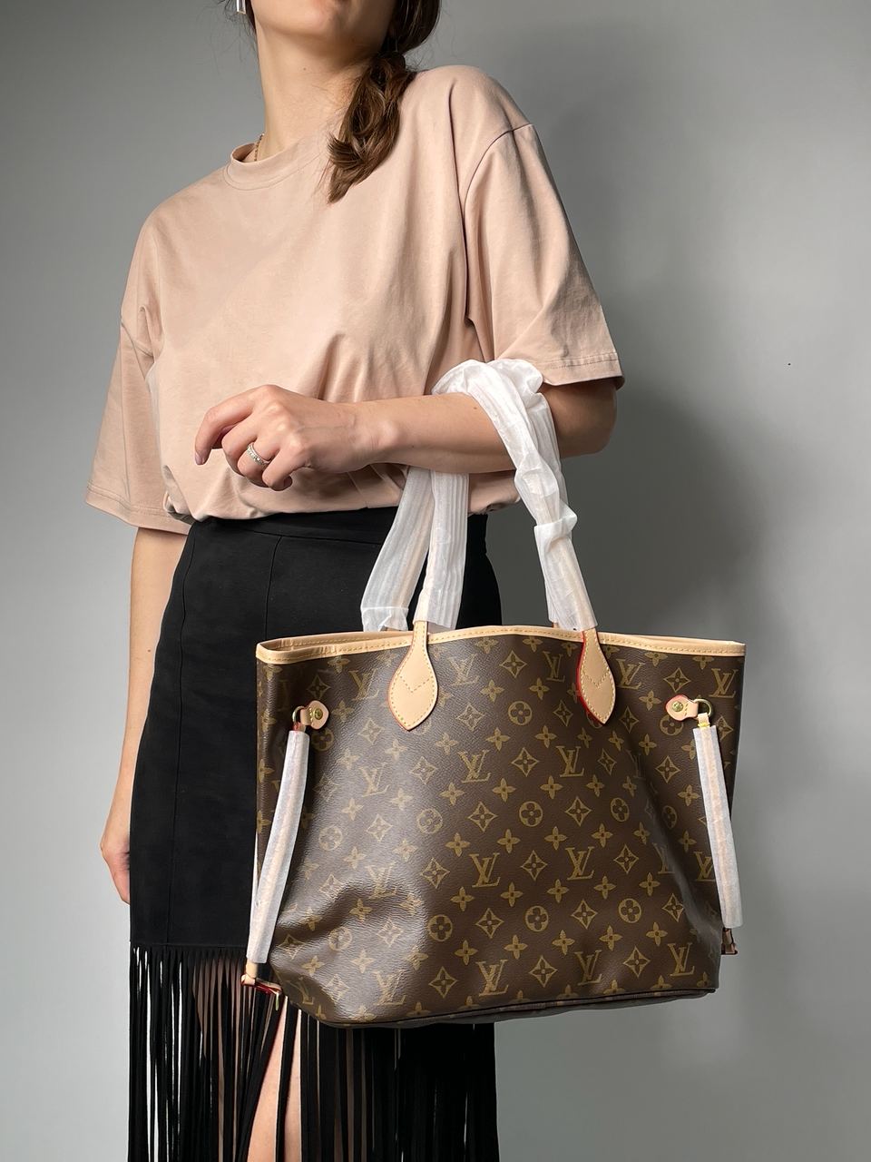 Louis Vuitton Neverfull MM Monogram Canvas - 5