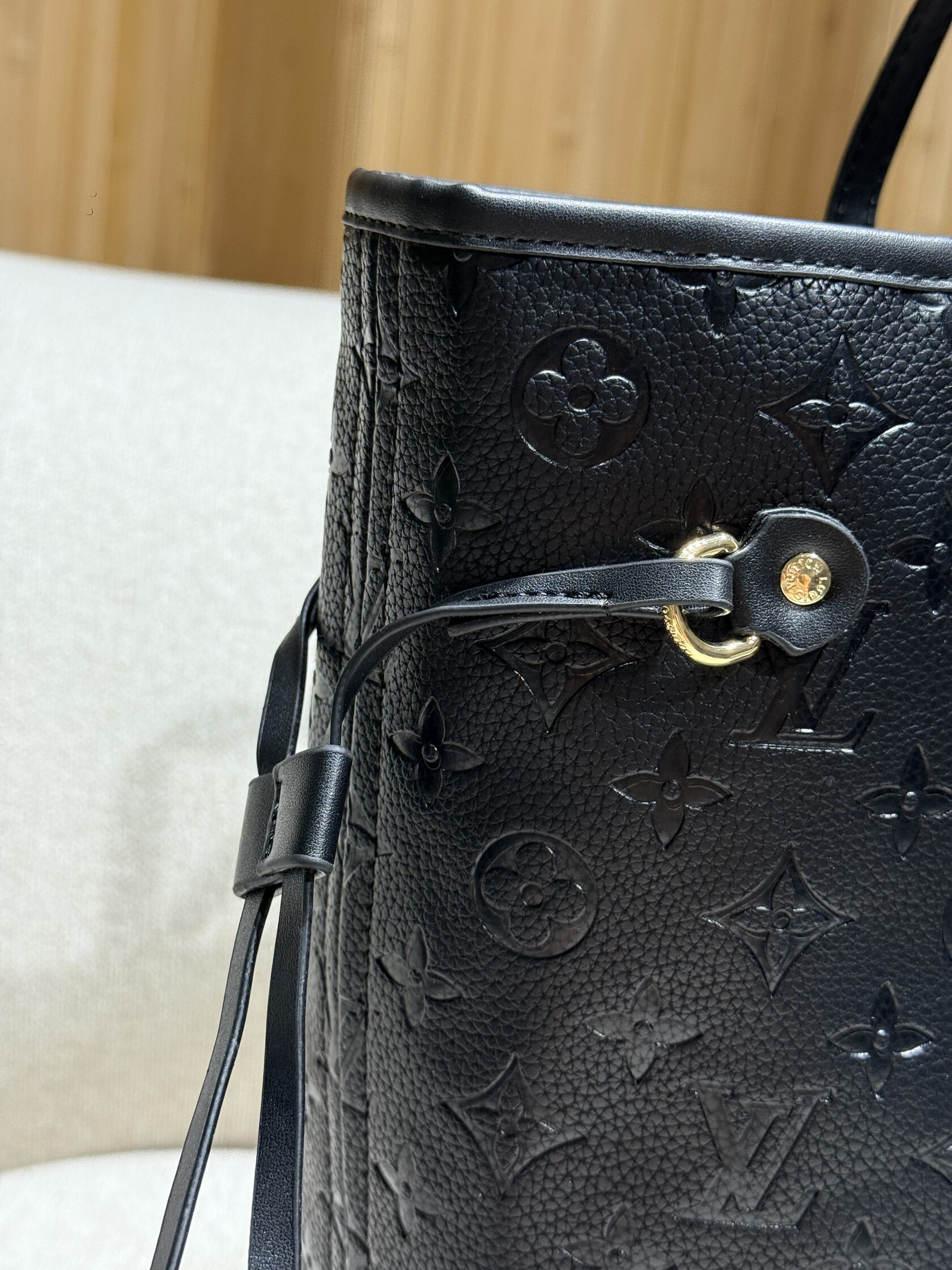 Louis Vuitton Neverfull MM Monogram Empreinte Leather Black - 11