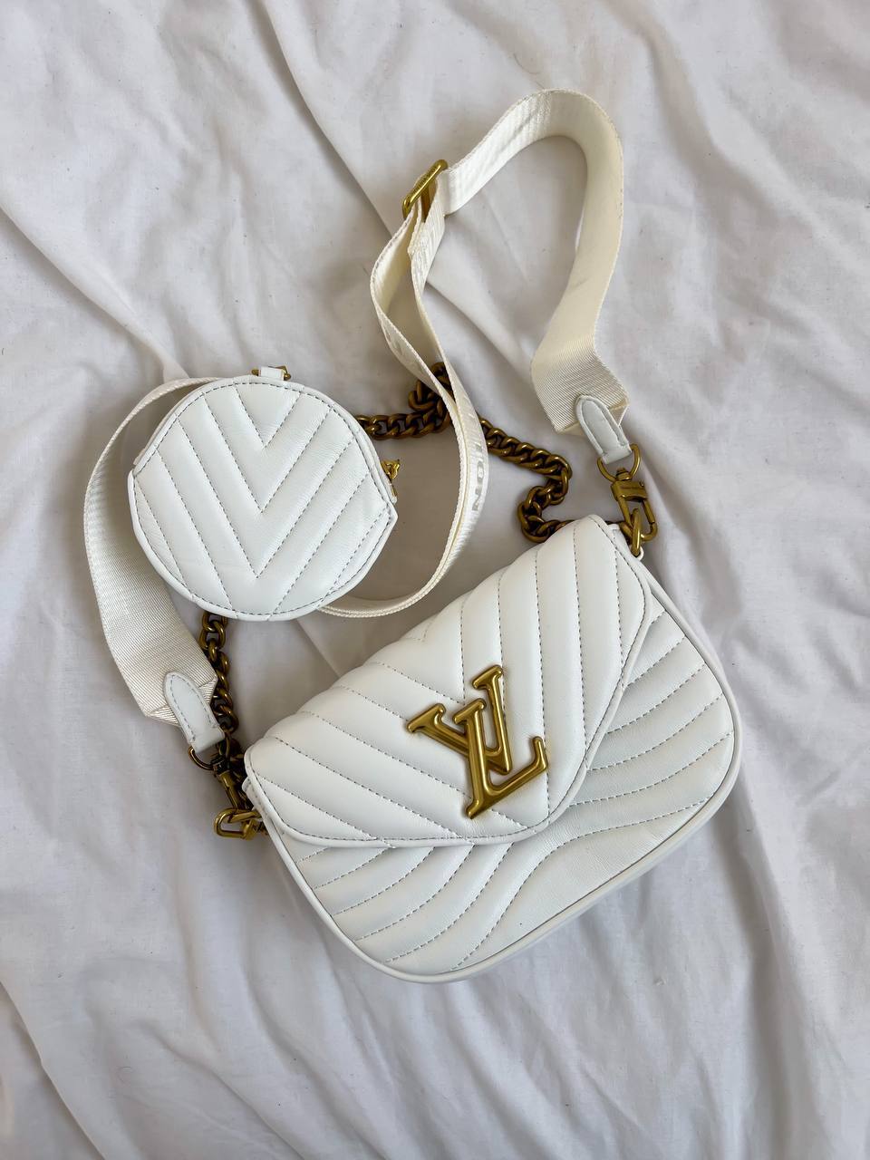 Louis Vuitton New Wave Multi Pochette Bag White/Gold - 2
