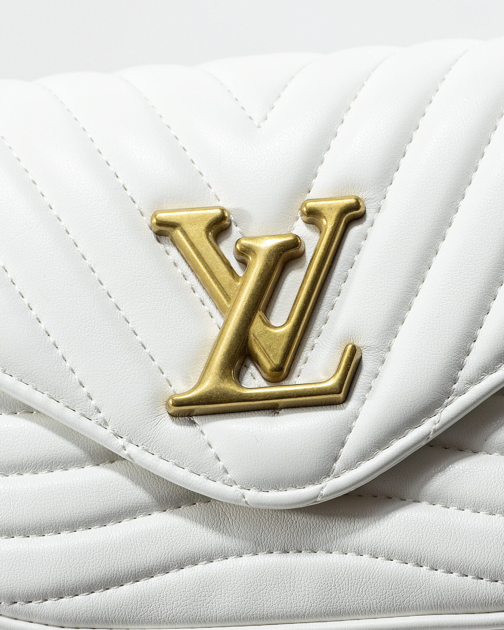 Louis Vuitton New Wave Multi Pochette Bag White/Gold - 6