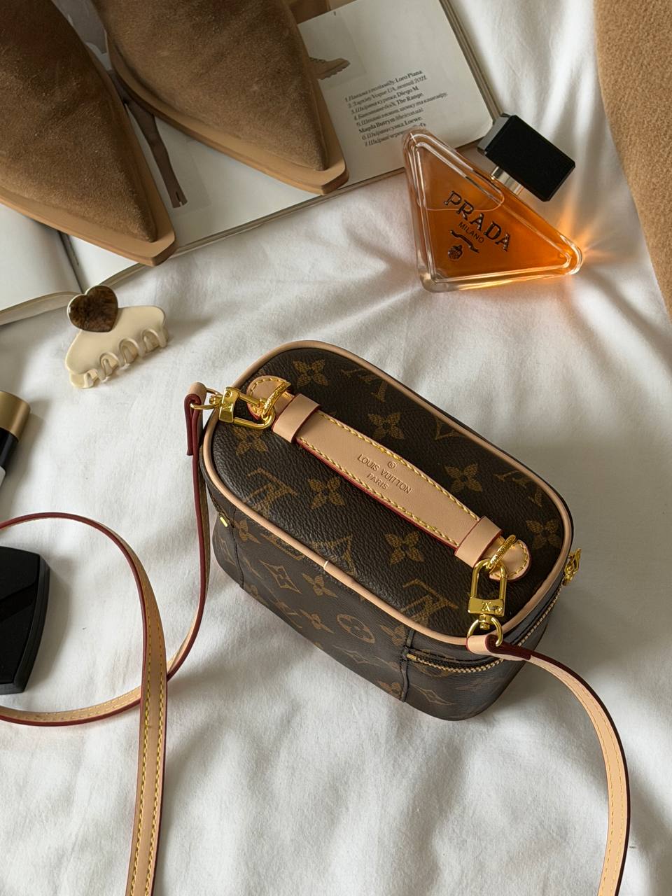 Louis Vuitton Nice Nano Toiletry Pouch in the classic monogram canvas - 6