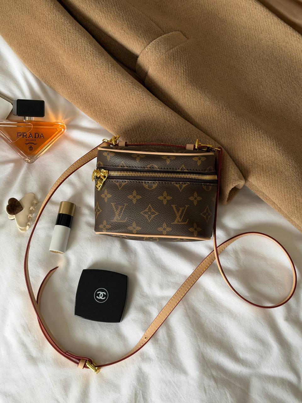 Louis Vuitton Nice Nano Toiletry Pouch in the classic monogram canvas - 8