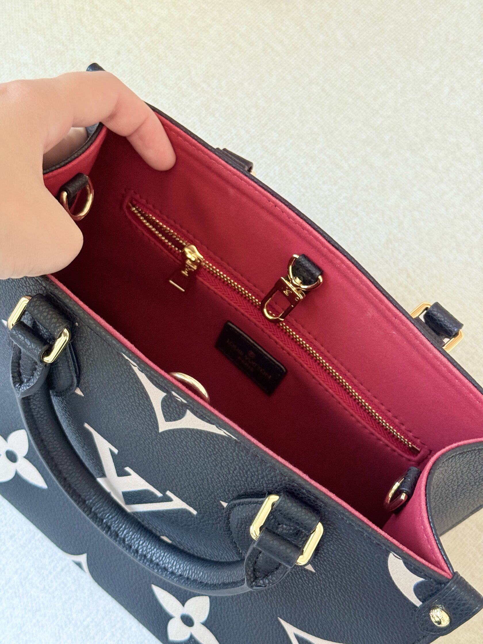 Louis Vuitton OnTheGo PM Bag in Bicolor Monogram Empreinte Leather - 11