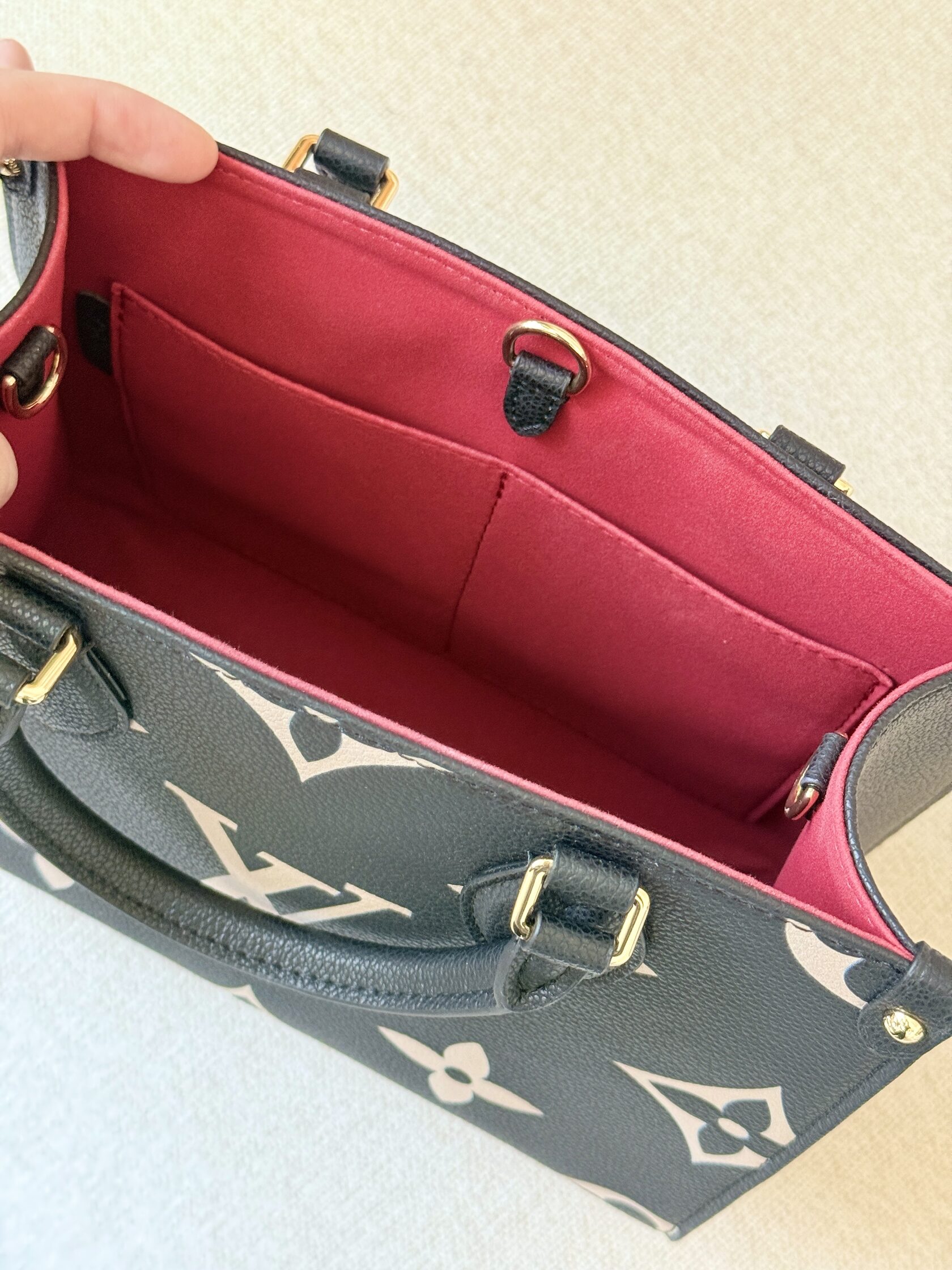 Louis Vuitton OnTheGo PM Bag in Bicolor Monogram Empreinte Leather - 12