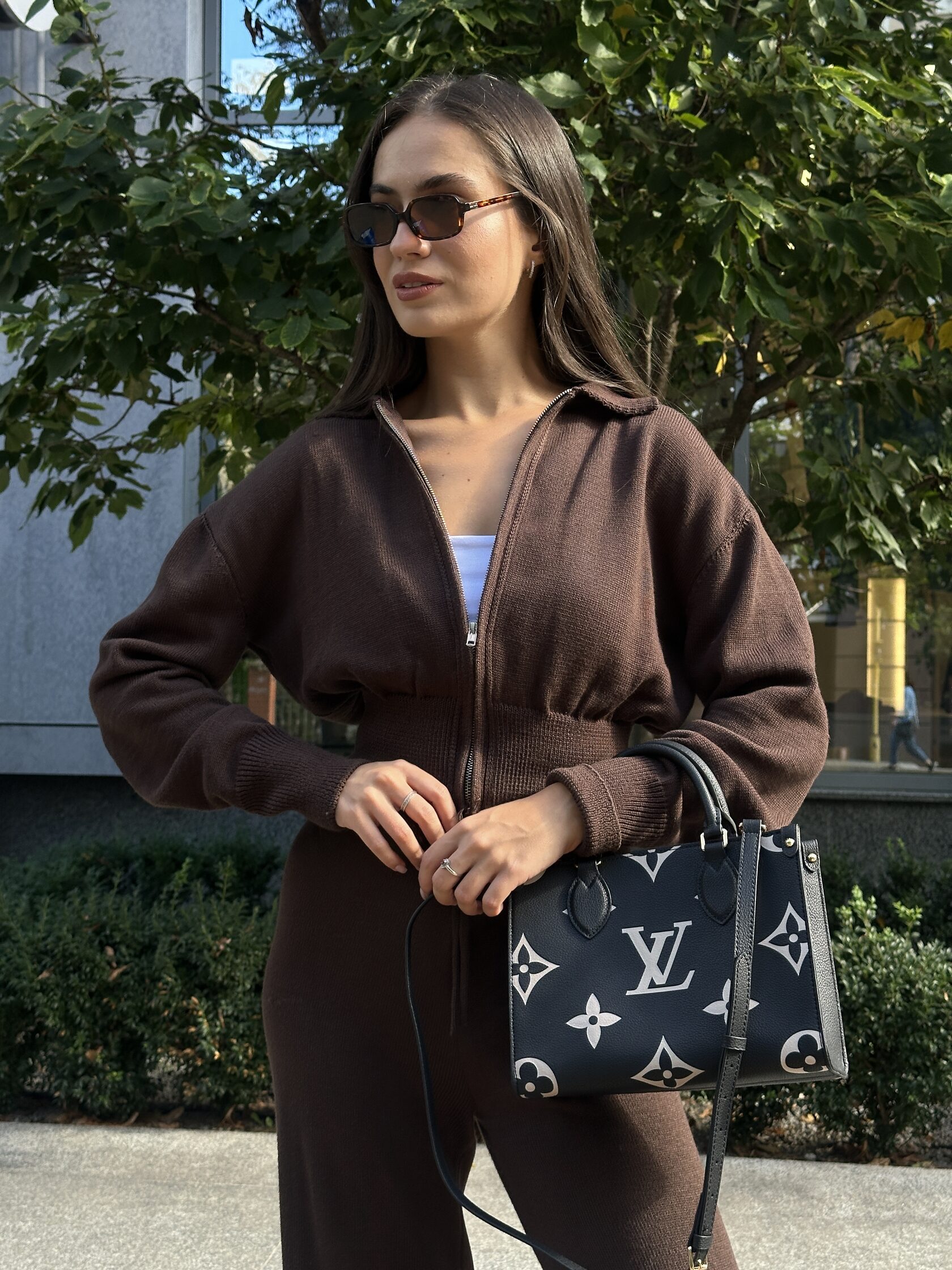 Louis Vuitton OnTheGo PM Bag in Bicolor Monogram Empreinte Leather - 8