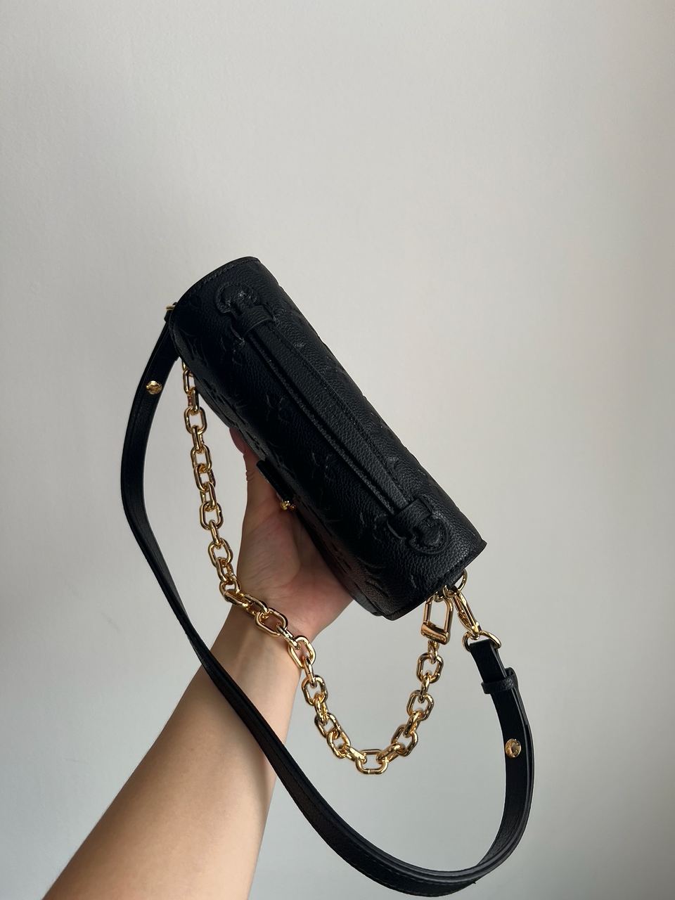 Louis Vuitton Pochette M?tis East West Bag Black - 8