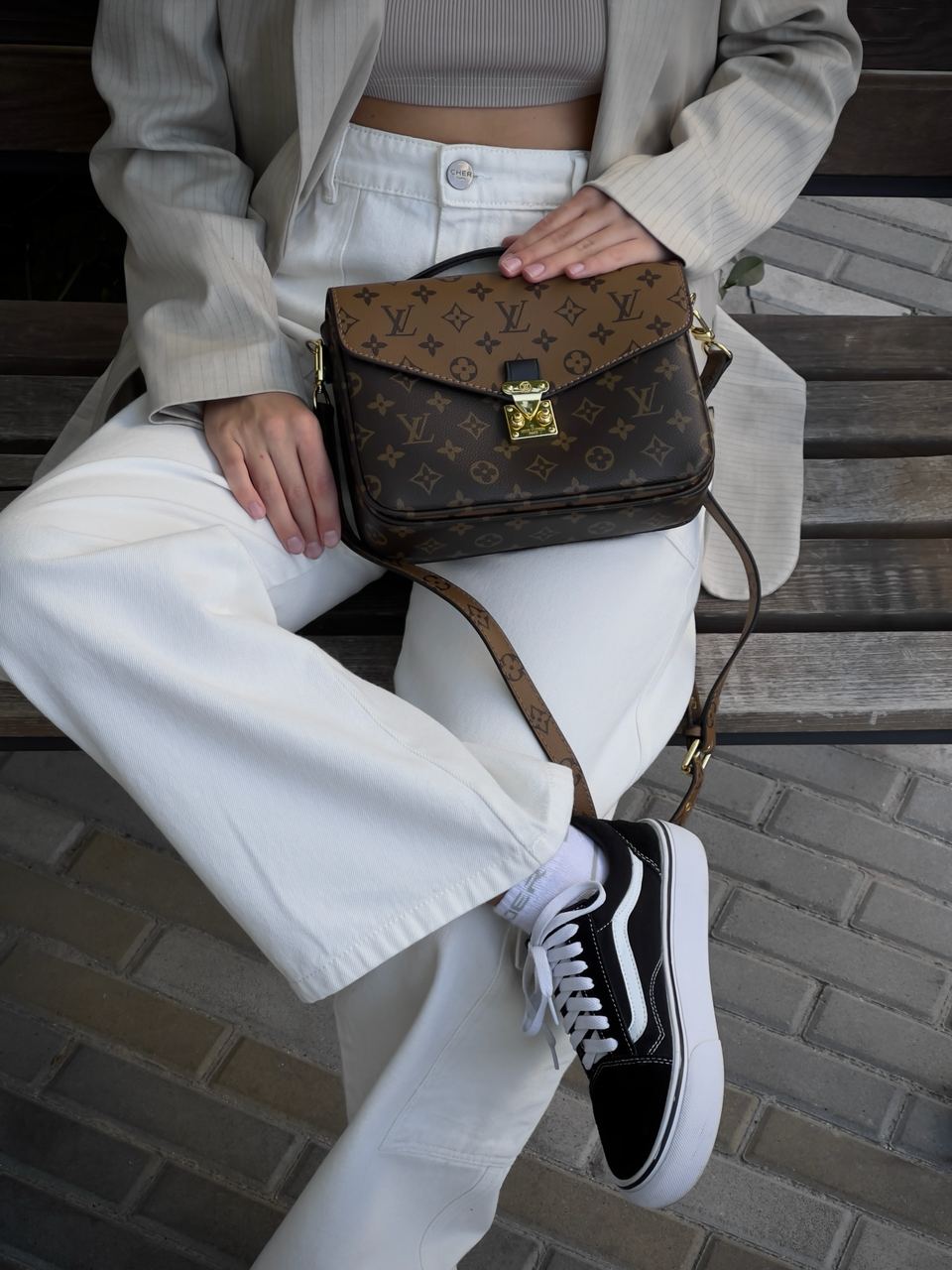 Louis Vuitton Pochette Metis Shoulder Bag Brown Leather Monogram Reverse Coated - 10