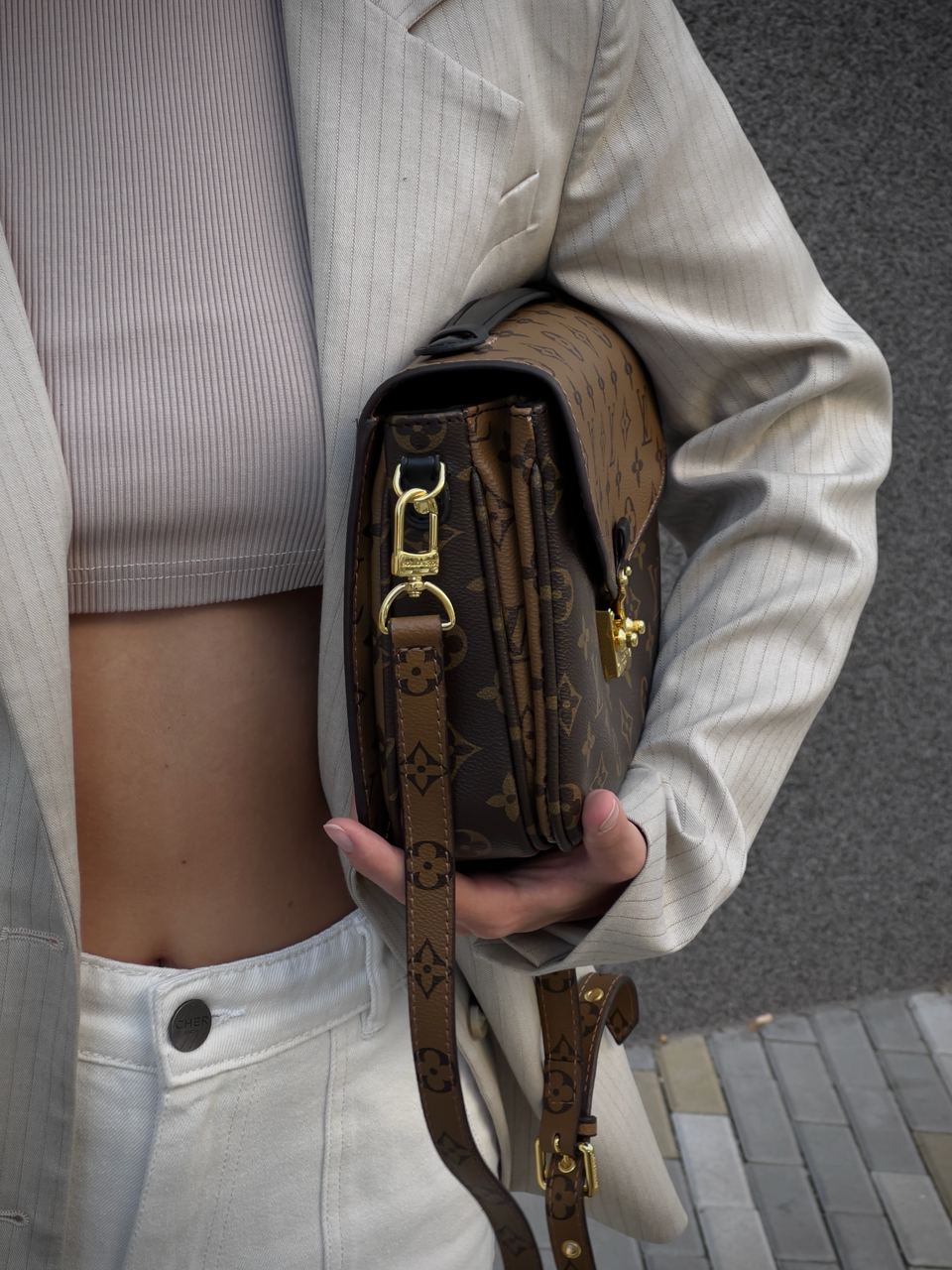 Louis Vuitton Pochette Metis Shoulder Bag Brown Leather Monogram Reverse Coated - 14