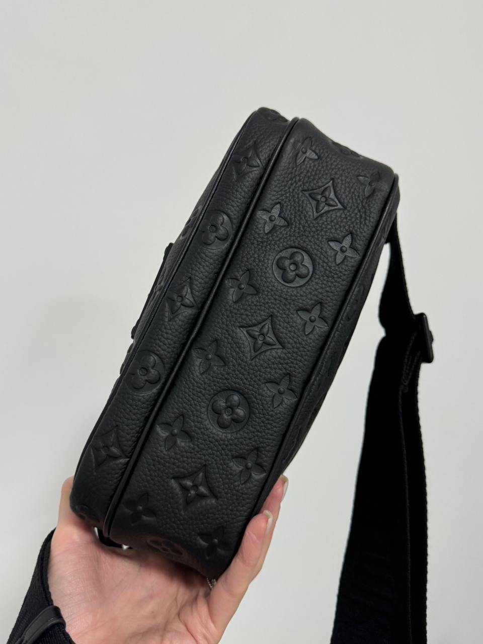 Louis Vuitton S Rock Messenger 2Way Shoulder Bag Monogram Embossed Black - 12