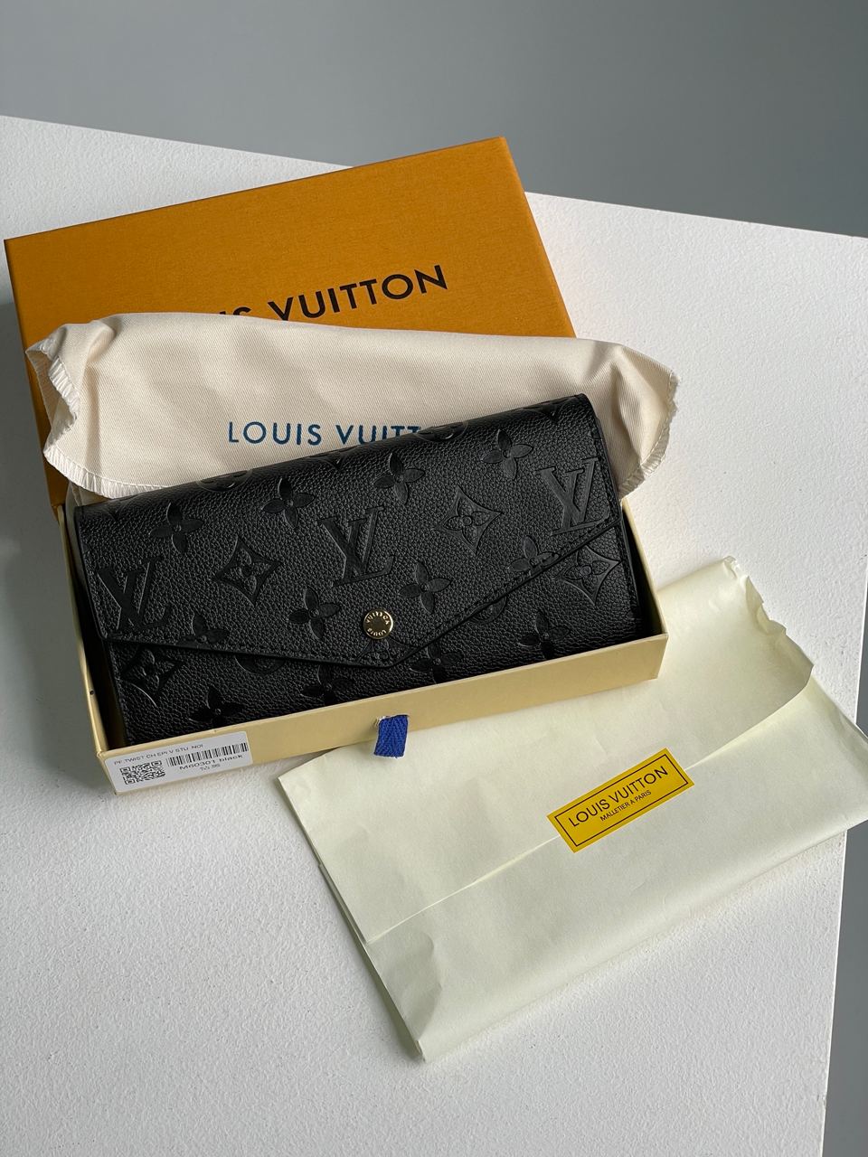 Louis Vuitton Sarah Wallet Black - 2