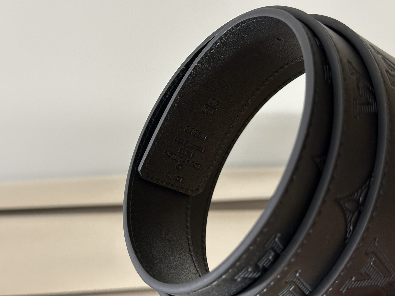 Louis Vuitton Shadow 40mm Belt Black/Gold - 10