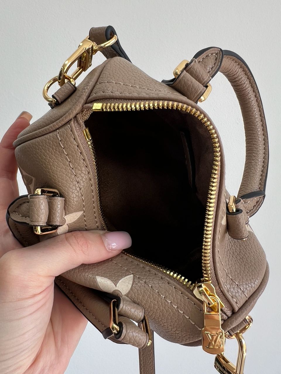 Louis Vuitton Speedy Nano Monogram Empreinte Bicolor - 9