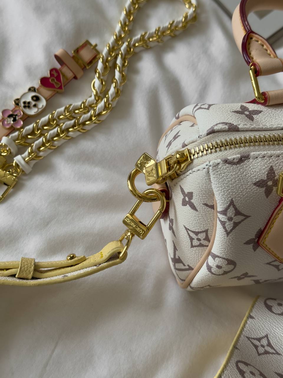 Louis Vuitton Speedy Nano - 19