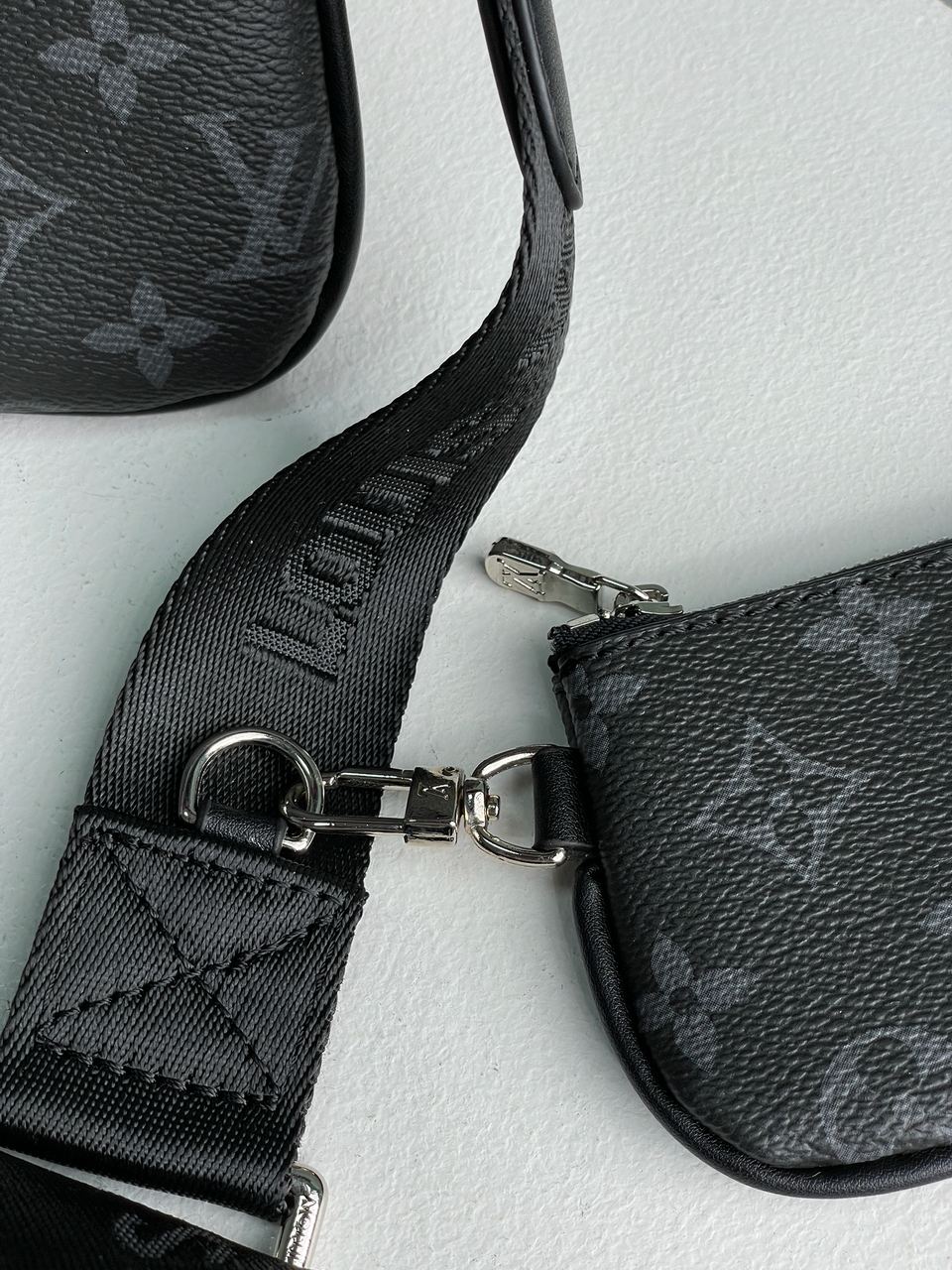 Louis Vuitton Trio Messenger Grey/Blue - 17