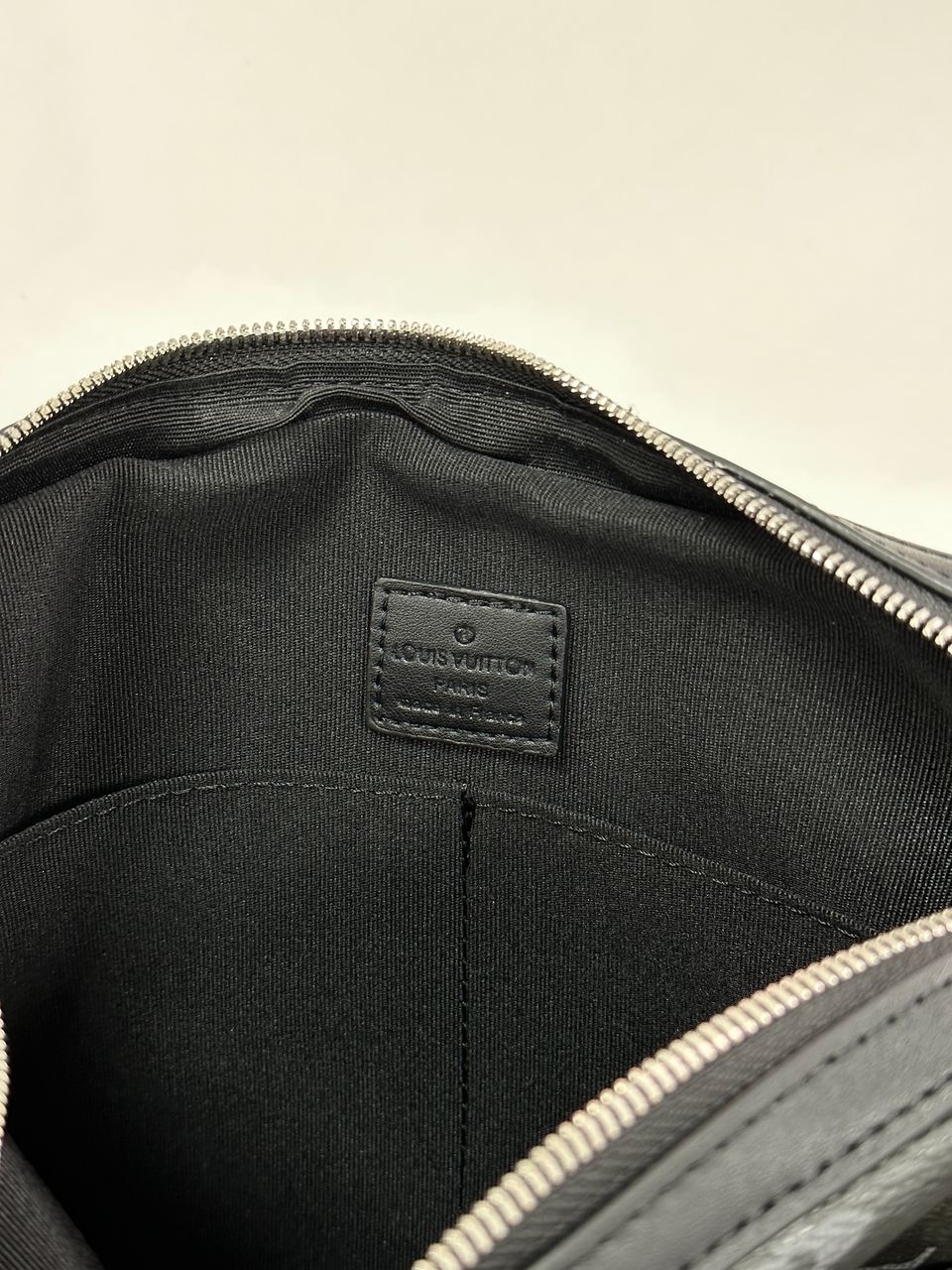 Louis Vuitton Trio Messenger Grey/Blue - 21