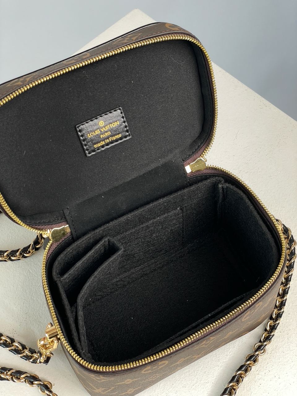 Louis Vuitton Vanity PM Bag Monogram Reverse Coated Canvas Calfskin leather - 24