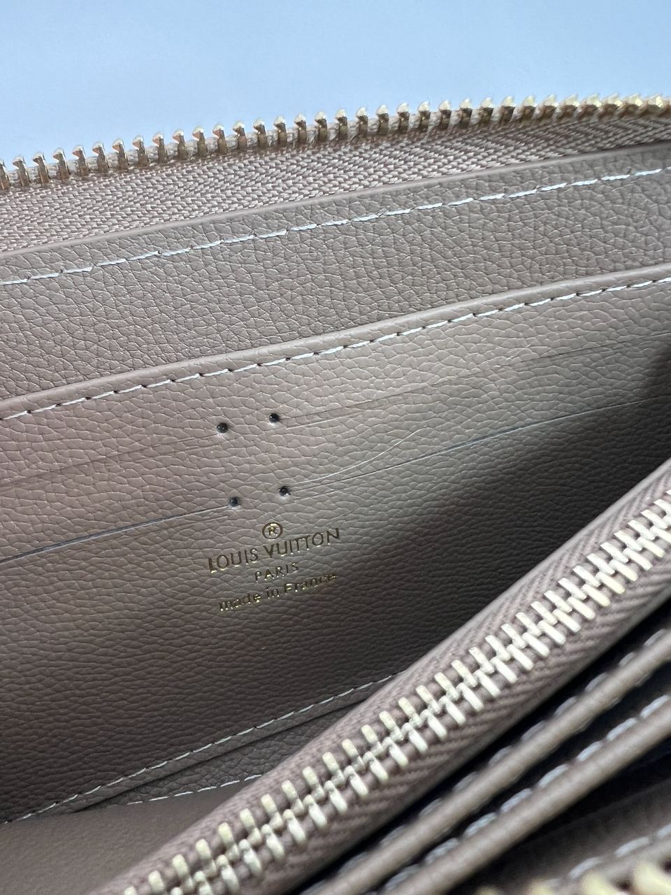 Louis Vuitton Zippy Vertical Wallet Beige Canvas - 14