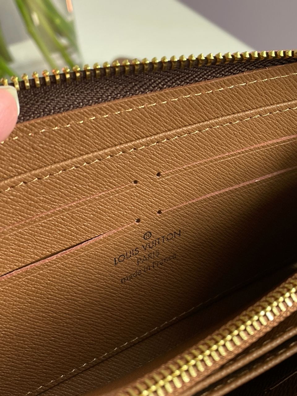 Louis Vuitton Zippy Vertical Wallet Brown Canvas - 14