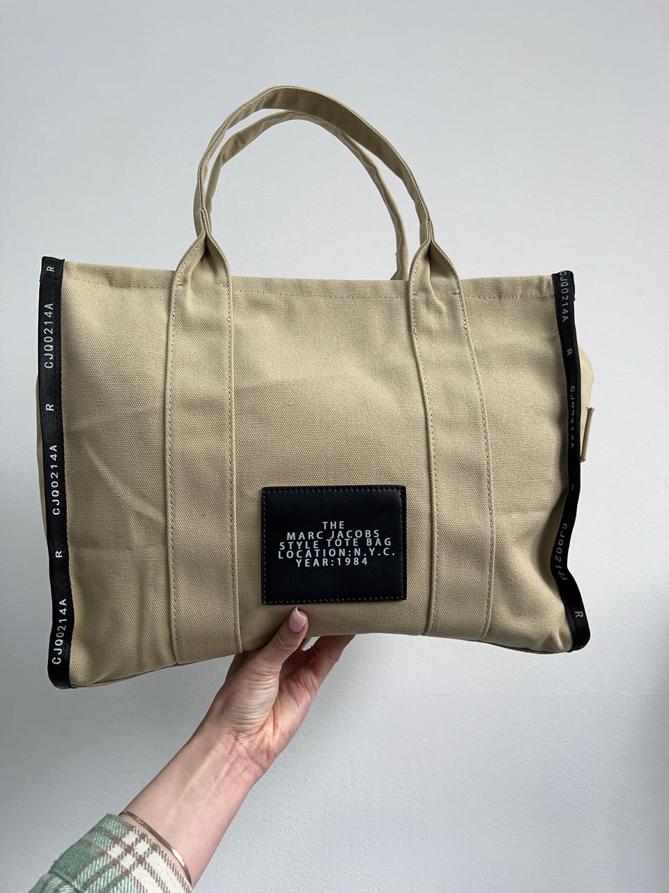 Marc Jacobs The Jacquard Large Tote Bag Beige - 17