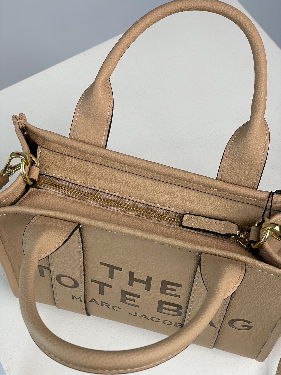 Marc Jacobs The Leather Small Tote Bag Beige - 19