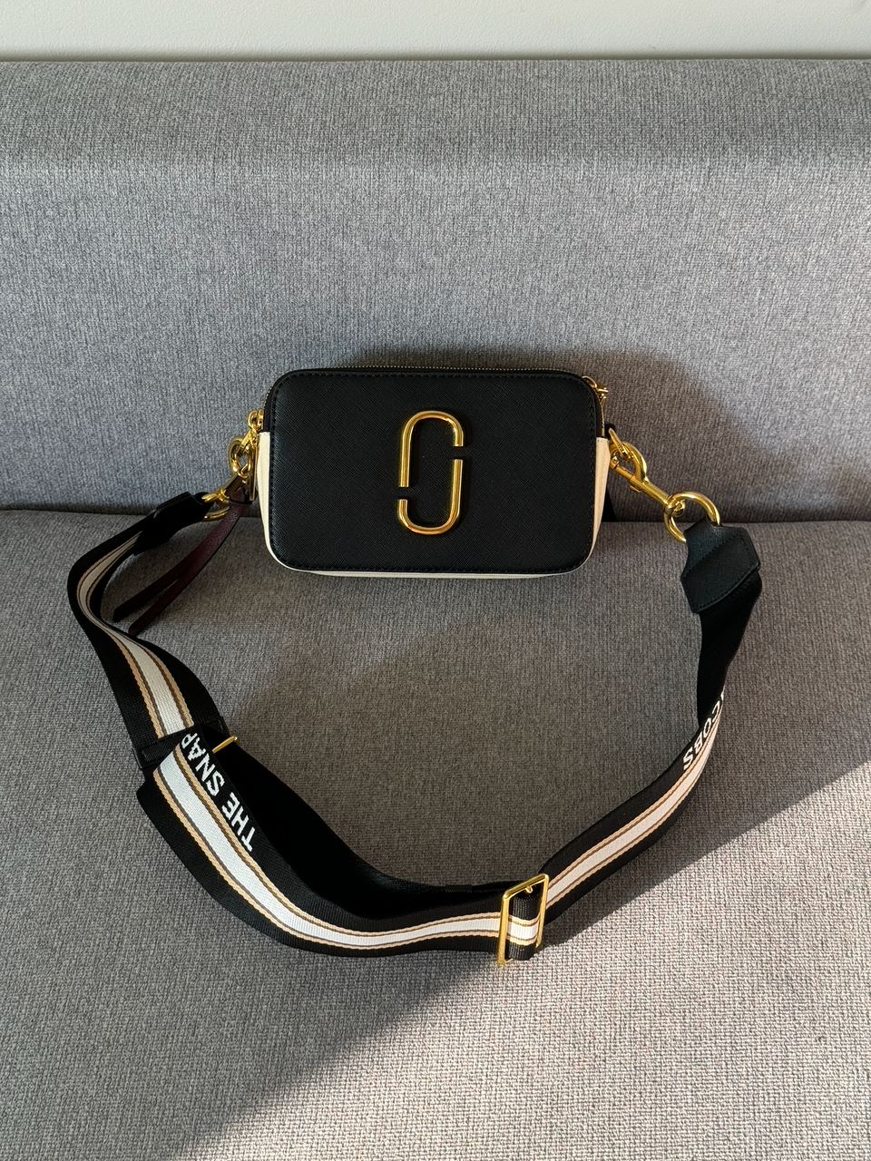 Marc Jacobs The Snapshot Black/Gold - 2