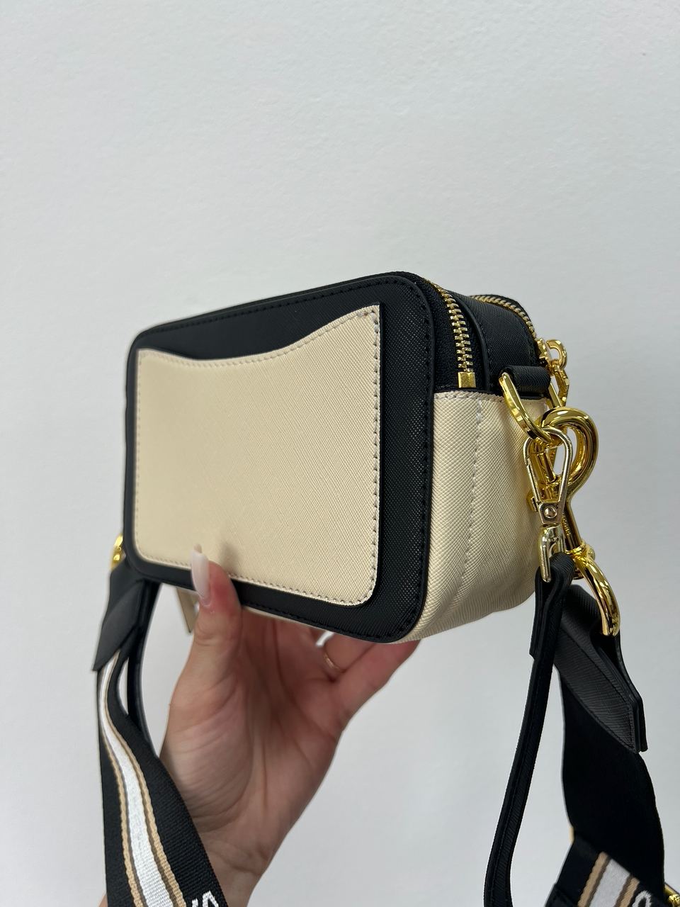 Marc Jacobs The Snapshot Cream/Black - 8