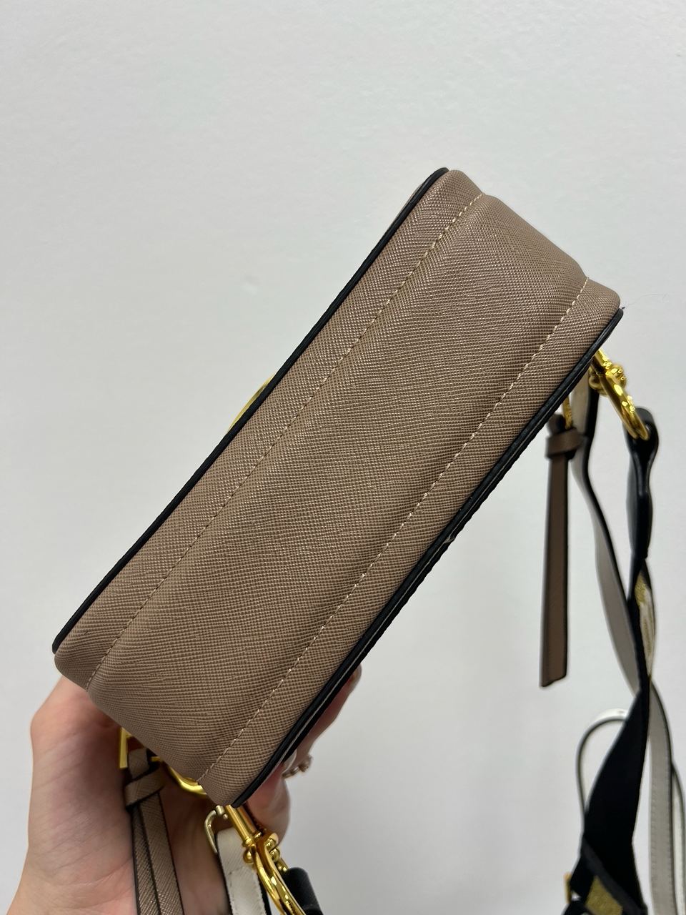 Marc Jacobs The Snapshot Dark Beige/Gold - 11