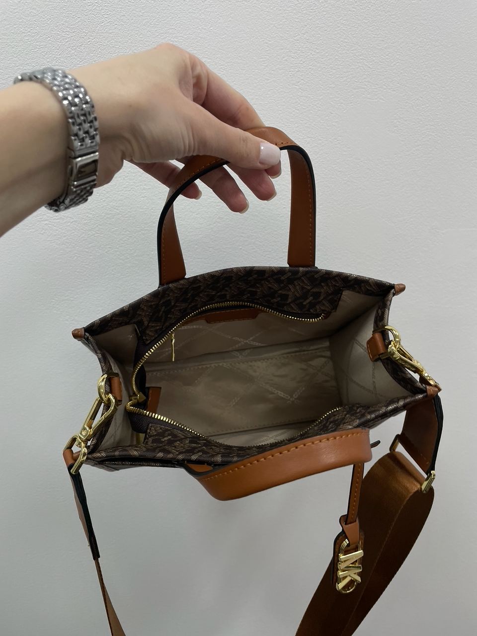 Michael Kors GIGI LG Grab Tote Brown - 26