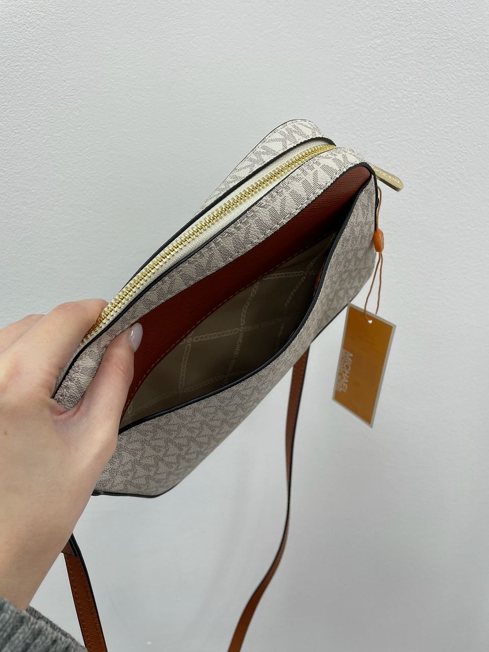 Michael Kors Jet Set Large Logo Crossbody Bag Ivory - 15