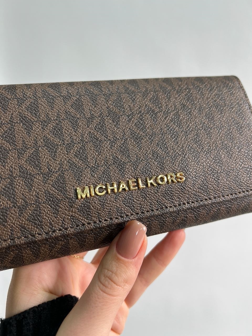 Michael Kors Jet Set travel Wallet Brown Logo - 8