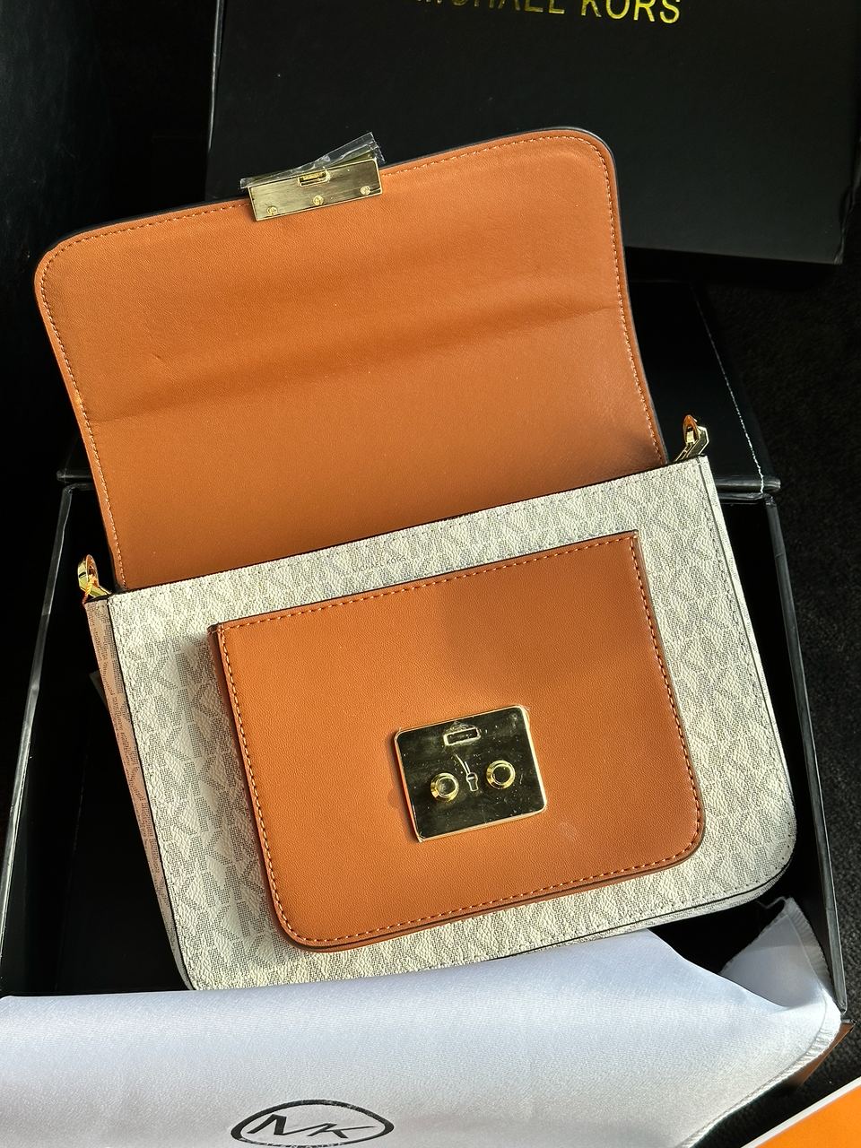 Michael Kors Sloan Editor Medium Bag Cream - 20