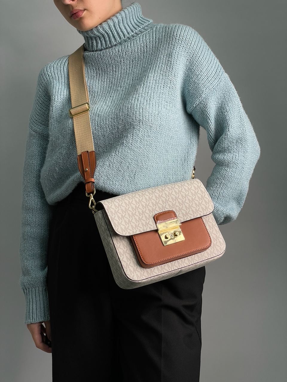 Michael Kors Sloan Editor Medium Bag Cream - 6