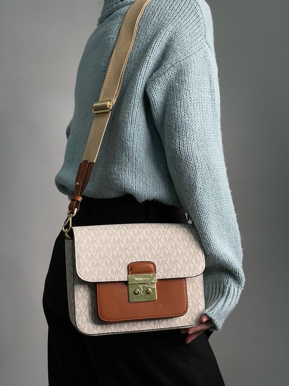 Michael Kors Sloan Editor Medium Bag Cream - 7