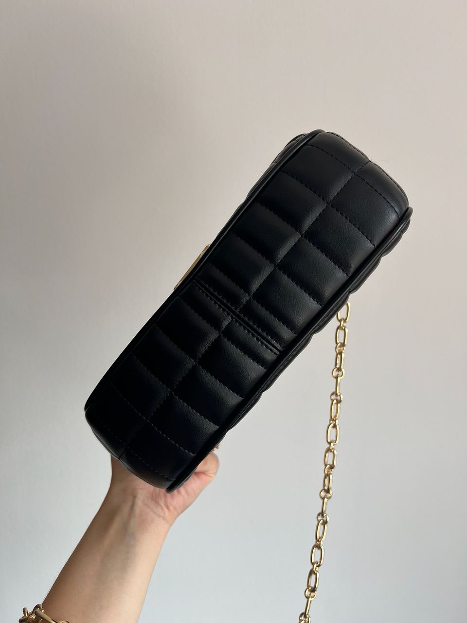 Michael Kors Tribeca Large Quilted Leather Shoulder Bag Black - 6