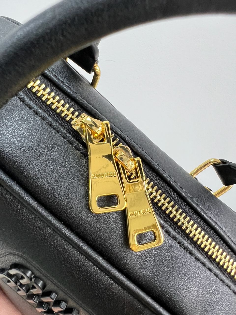 Miu Miu Arcadie Leather Bag Black - 23