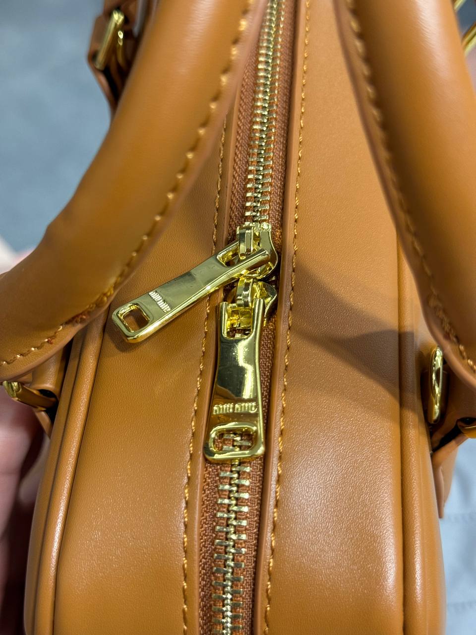 Miu Miu Arcadie Leather Bag Brown - 3