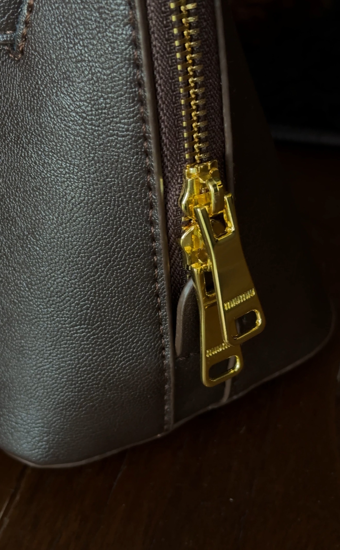 Miu Miu Aventure Mini Tote Briarwood Brown - 4