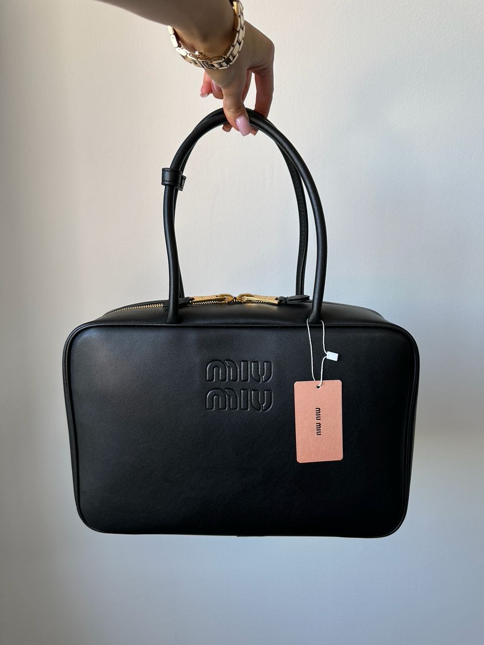 Miu Miu Black Leather Beau Top-Handle Bag - 2