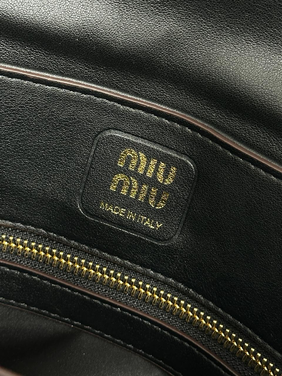 Miu Miu Black Leather Shoulder Bag Black - 11