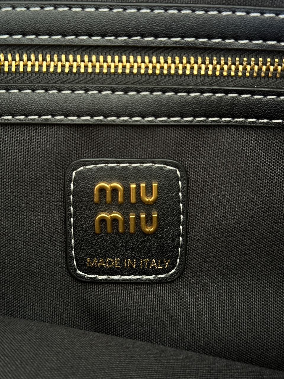 Miu Miu Ivy Suede Bag Black - 5
