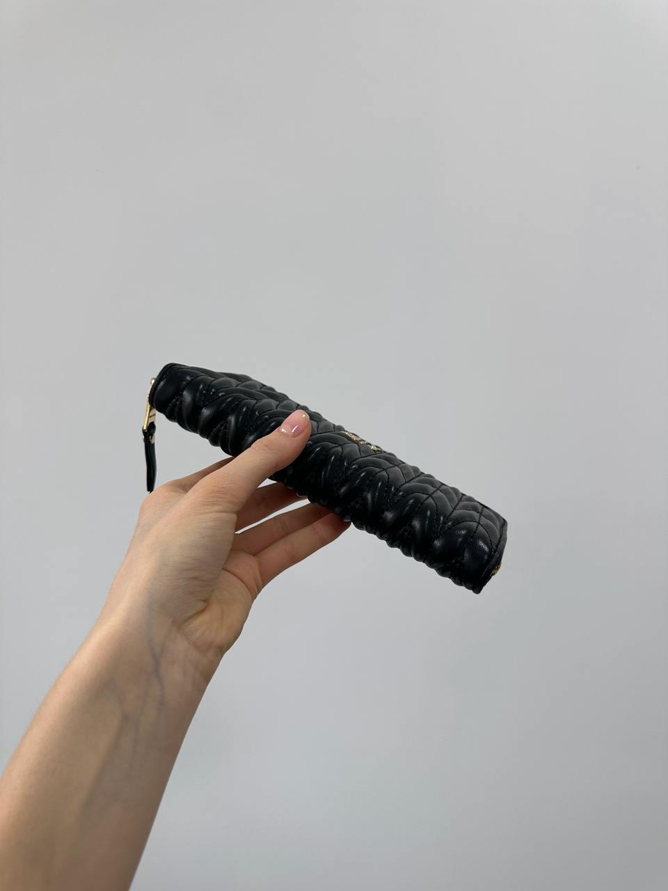 Miu Miu Large Matelassé Nappa Leather Wallet Black - 10